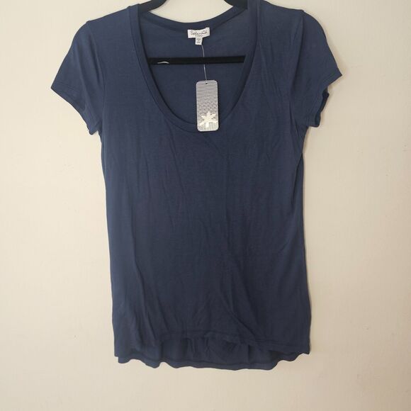 NWT Splendid Navy Short Sleeve Deep Scoop Neck Casual Knit Top X-Small - Picture 5 of 6